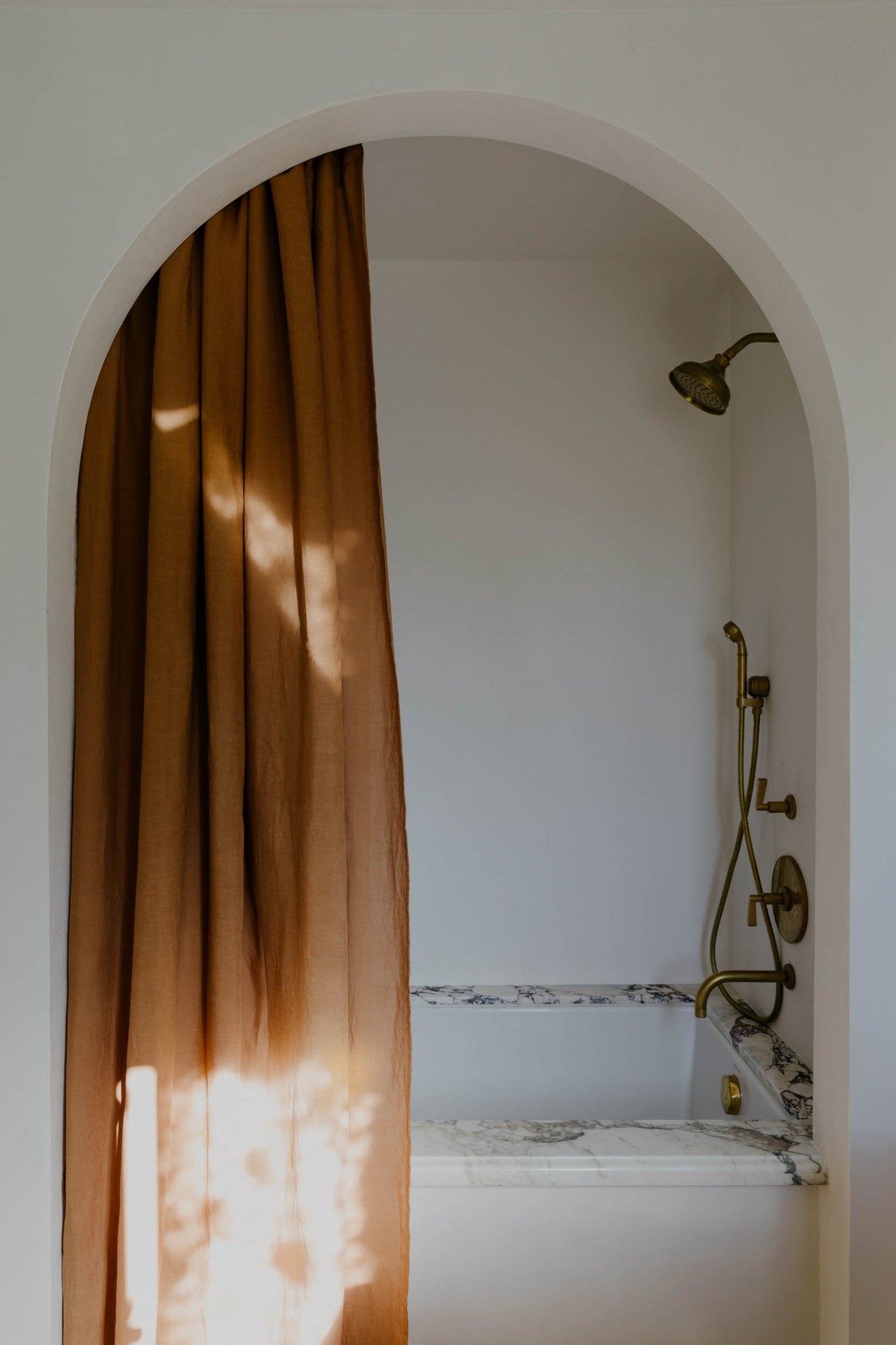 Tess Interiors | With a focus on intentional, liveable luxury, it’s our goal to make every corner of your space feel like a natural extension of you. Based in Los Angeles; designing wherever you call home.