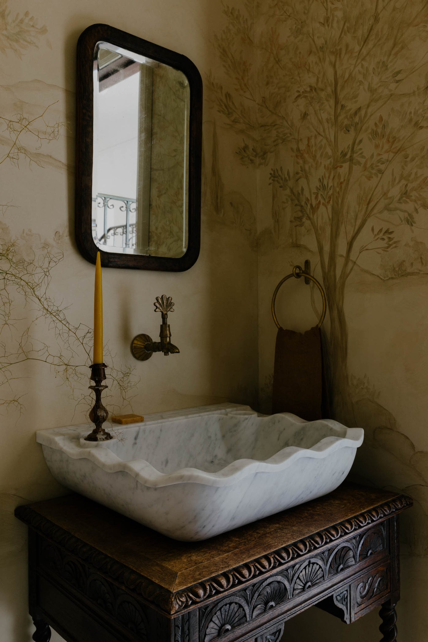 Tess Interiors | With a focus on intentional, liveable luxury, it’s our goal to make every corner of your space feel like a natural extension of you. Based in Los Angeles; designing wherever you call home.