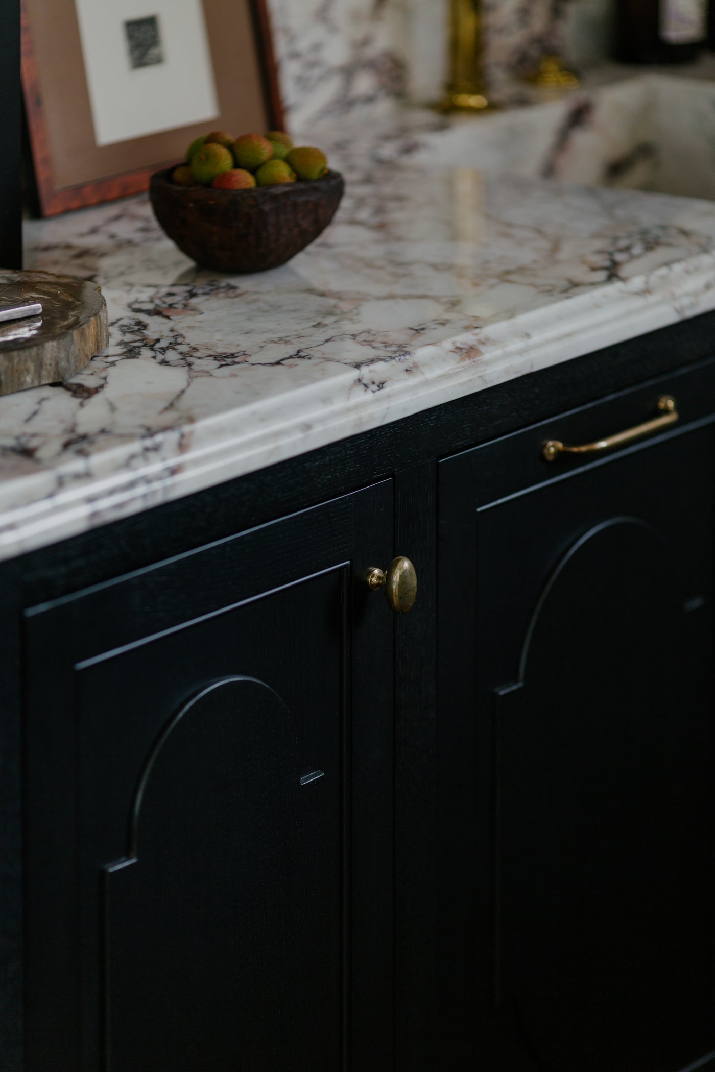 Tess Interiors | With a focus on intentional, liveable luxury, it’s our goal to make every corner of your space feel like a natural extension of you. Based in Los Angeles; designing wherever you call home.