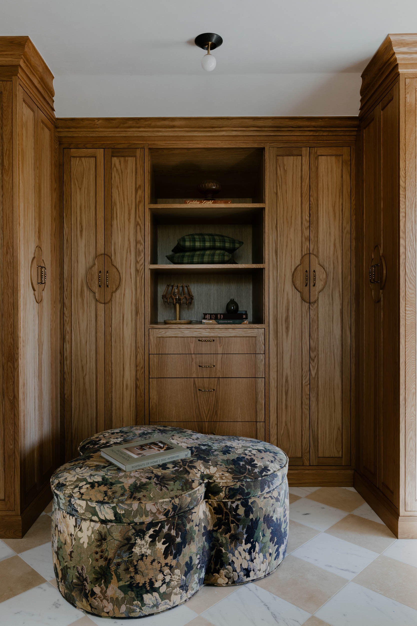 Tess Interiors | With a focus on intentional, liveable luxury, it’s our goal to make every corner of your space feel like a natural extension of you. Based in Los Angeles; designing wherever you call home.