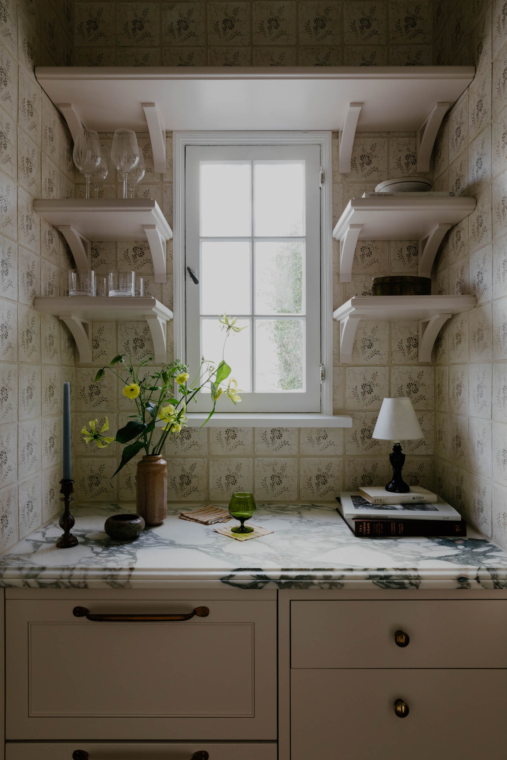 Tess Interiors | With a focus on intentional, liveable luxury, it’s our goal to make every corner of your space feel like a natural extension of you. Based in Los Angeles; designing wherever you call home.