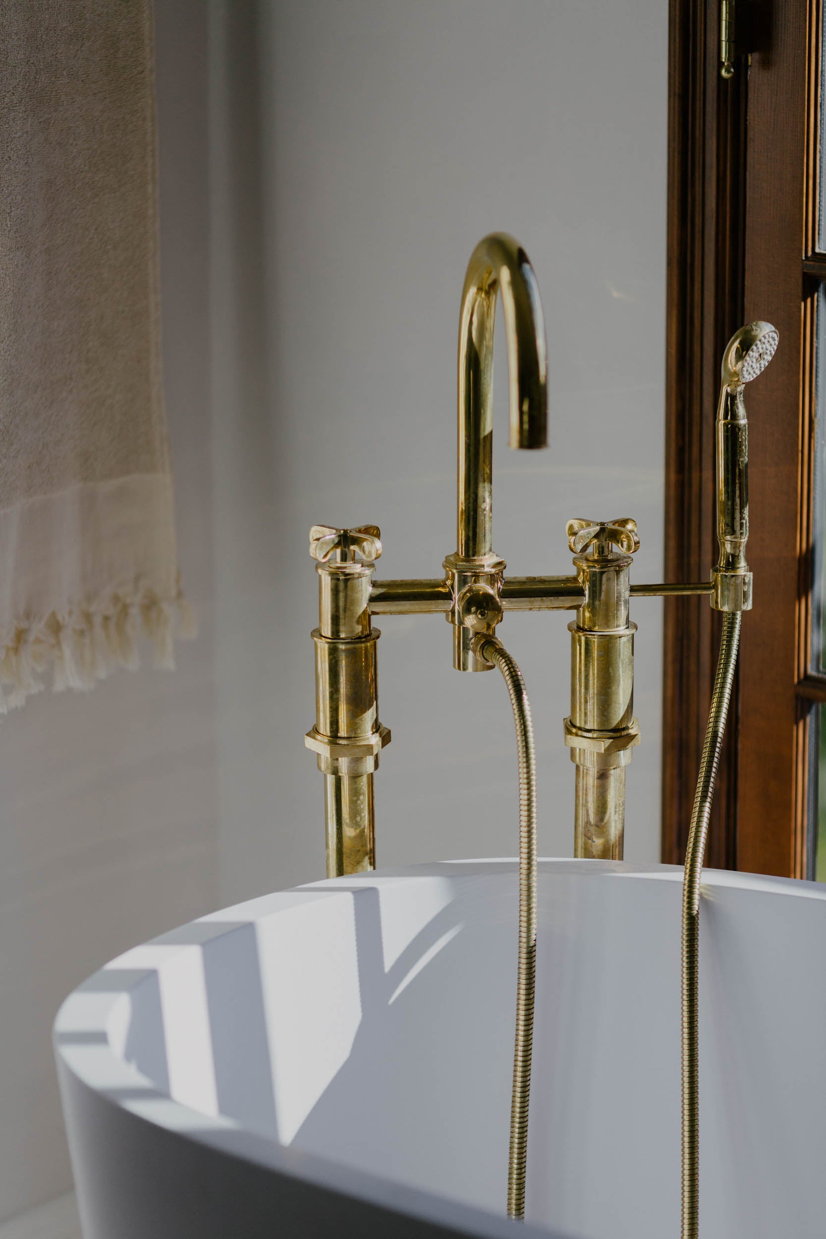 Tess Interiors | With a focus on intentional, liveable luxury, it’s our goal to make every corner of your space feel like a natural extension of you. Based in Los Angeles; designing wherever you call home.